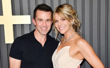 Rob McElhenney is married to Kaitlin Olson.